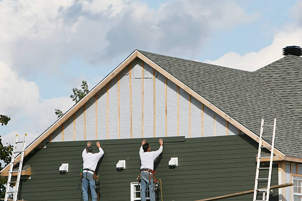 Professional Siding Contractor technician working in Dravosburg, PA